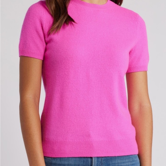 Caslon Sweaters - Vibrant Pink Short Sleeve Sweater